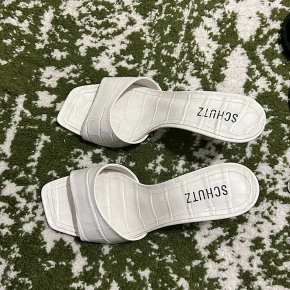 Schutz Croc Heels - Picture 5 of 5